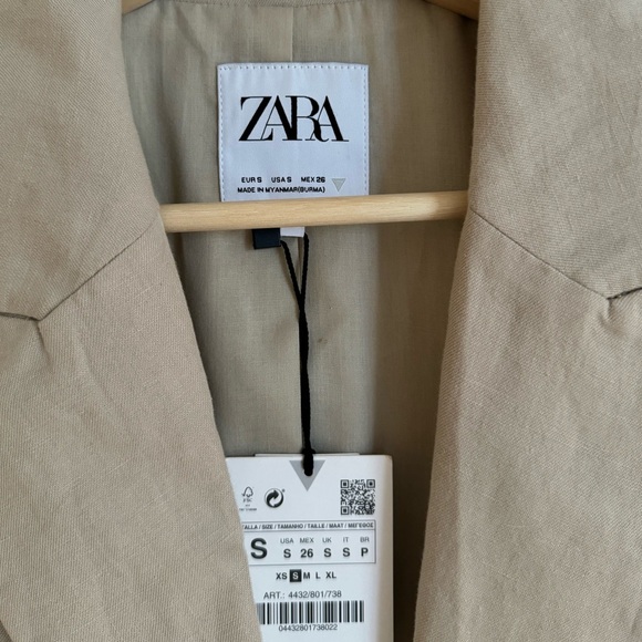 Zara Cropped Linen Blazer - Picture 2 of 3